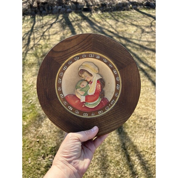 Anri Ferrandiz Mother's Day Wood Plate Wall Decor Mother And Child 1973 - Picture 1 of 8